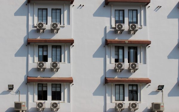 How Air Conditioning Maintenance Improves Air Quality